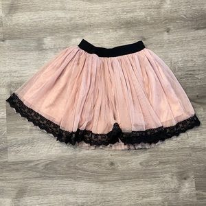 Pupatu skirt